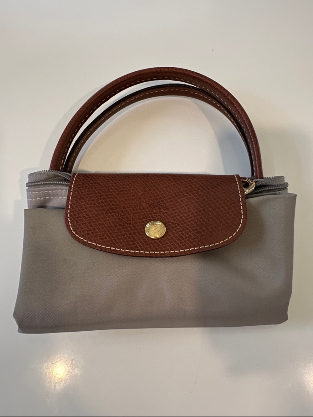 Longchamp Small La Pliage Tote in Light Gray - Picture 8 of 9